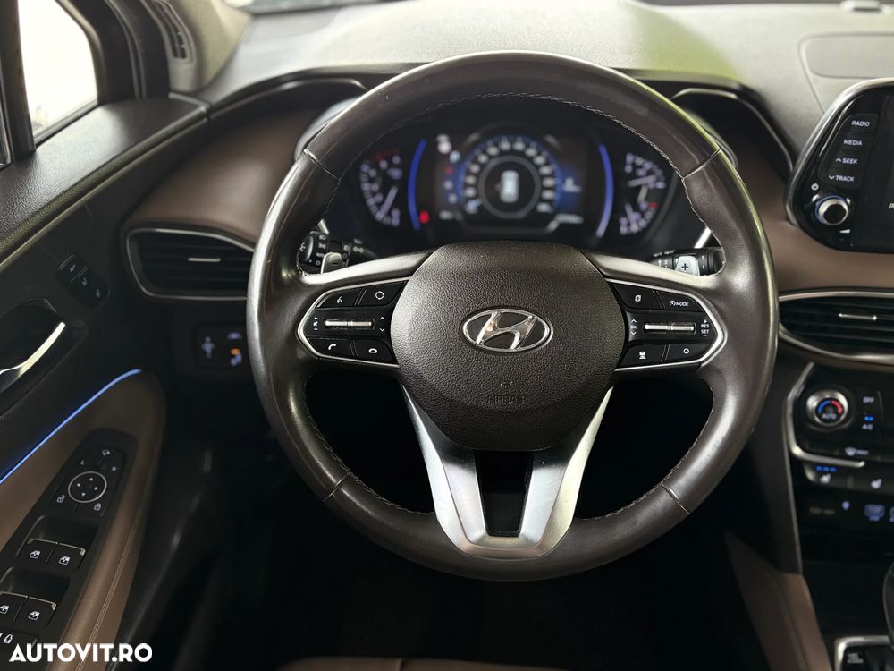 Hyundai Santa Fe 2.2 CRDi 4WD 8AT Luxury - 14