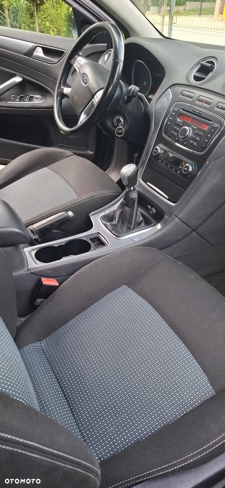 Ford Mondeo 2.0 FF Trend - 9