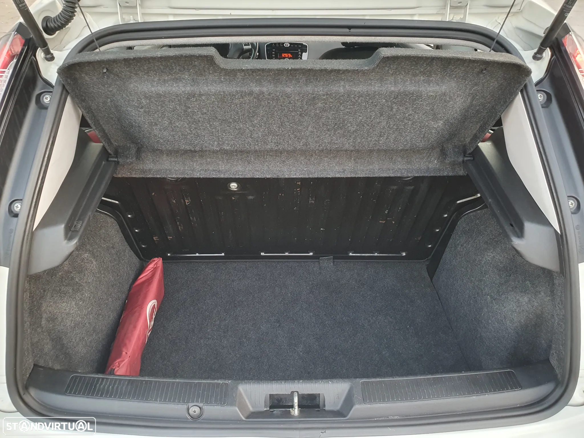 Fiat Punto 1.2 Young II S&S - 24
