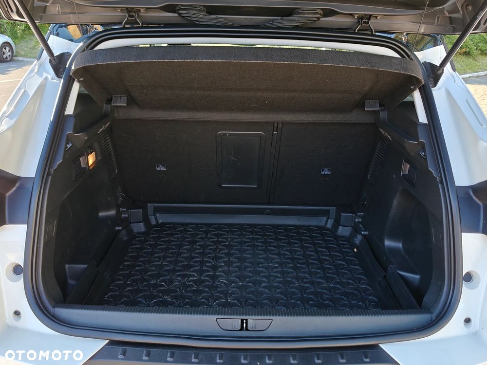Opel Grandland X 1.2 T GPF Elegance Business Pack S&S - 17