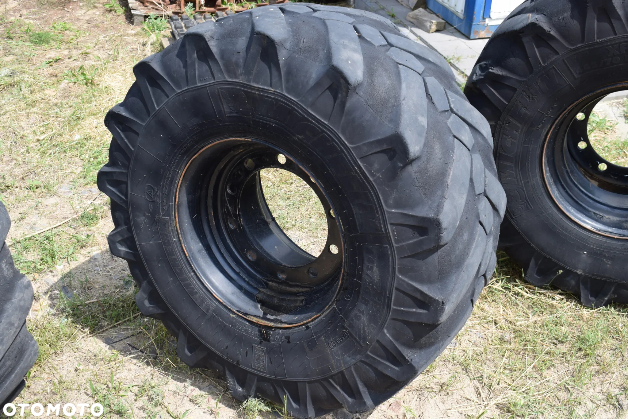 Koła R19 Michelin 18-19.5 do koparki 445/70 R 19.5 - 12
