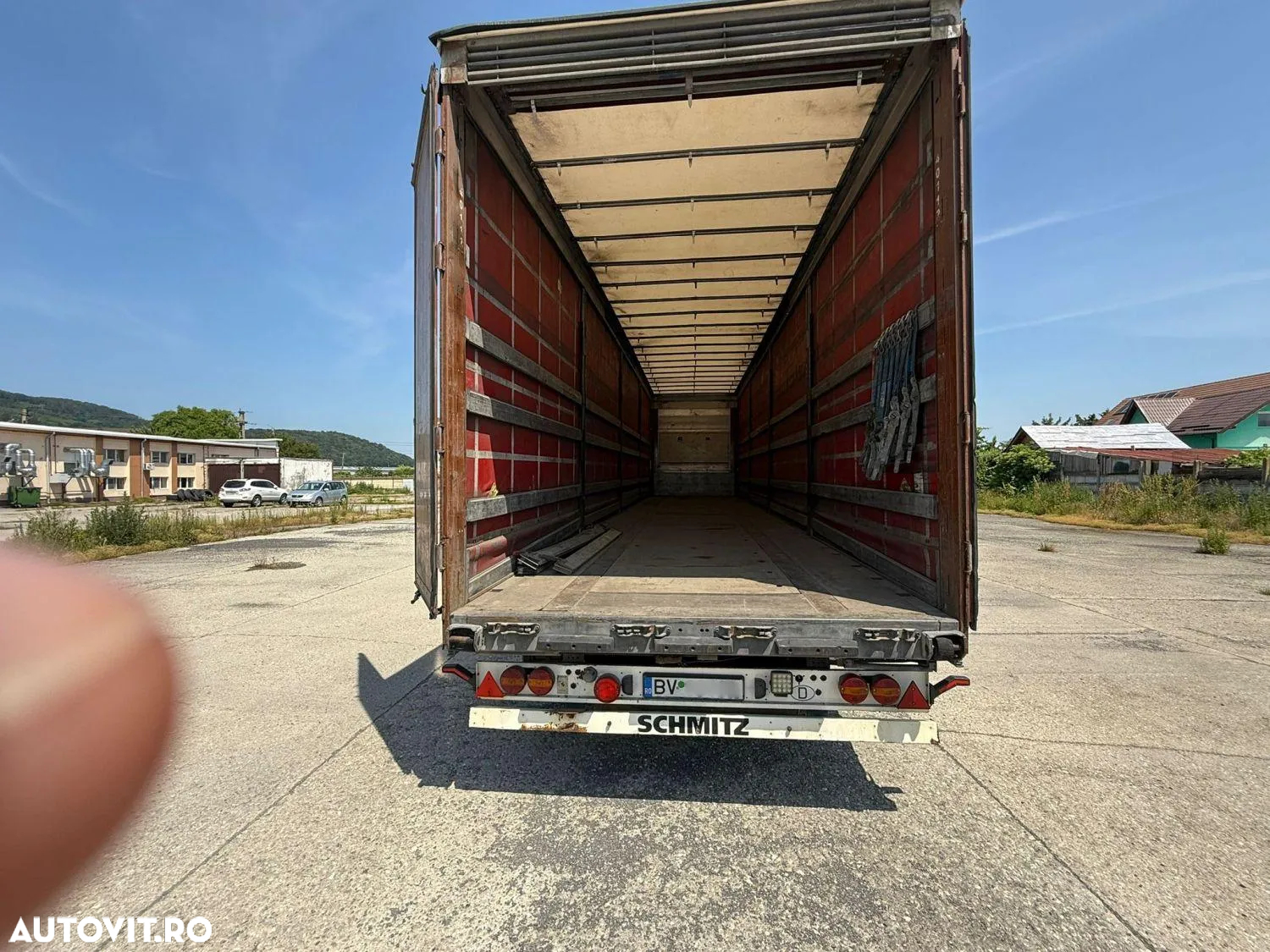 Schmitz Cargobull S01 cu coil mulde, stalpi detasabili - 11
