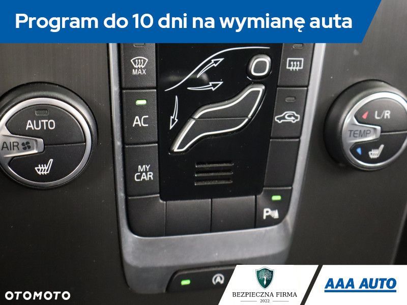 Volvo V40 - 20