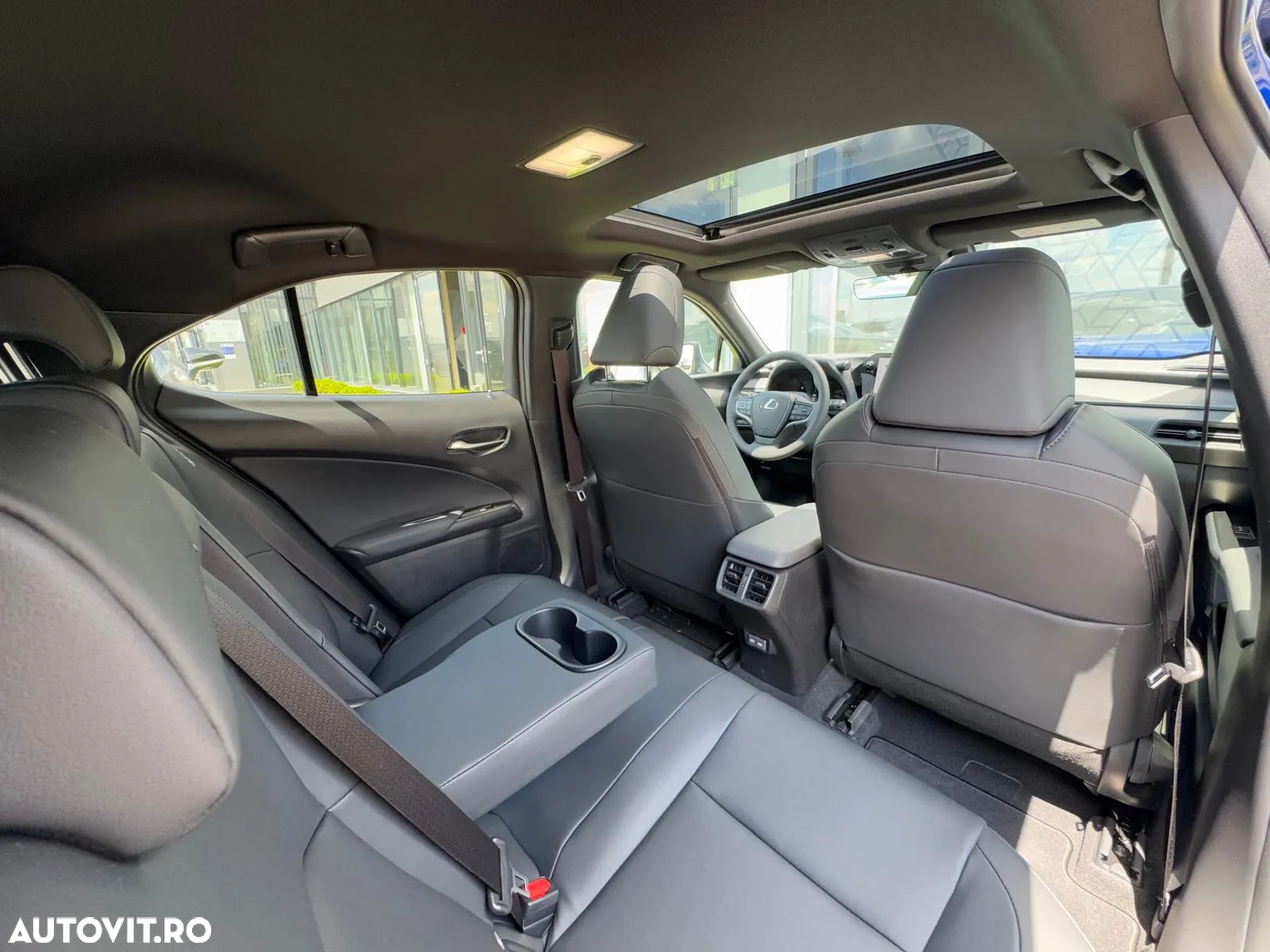Lexus UX 300h FWD CVT HEV F Sport Design - 18