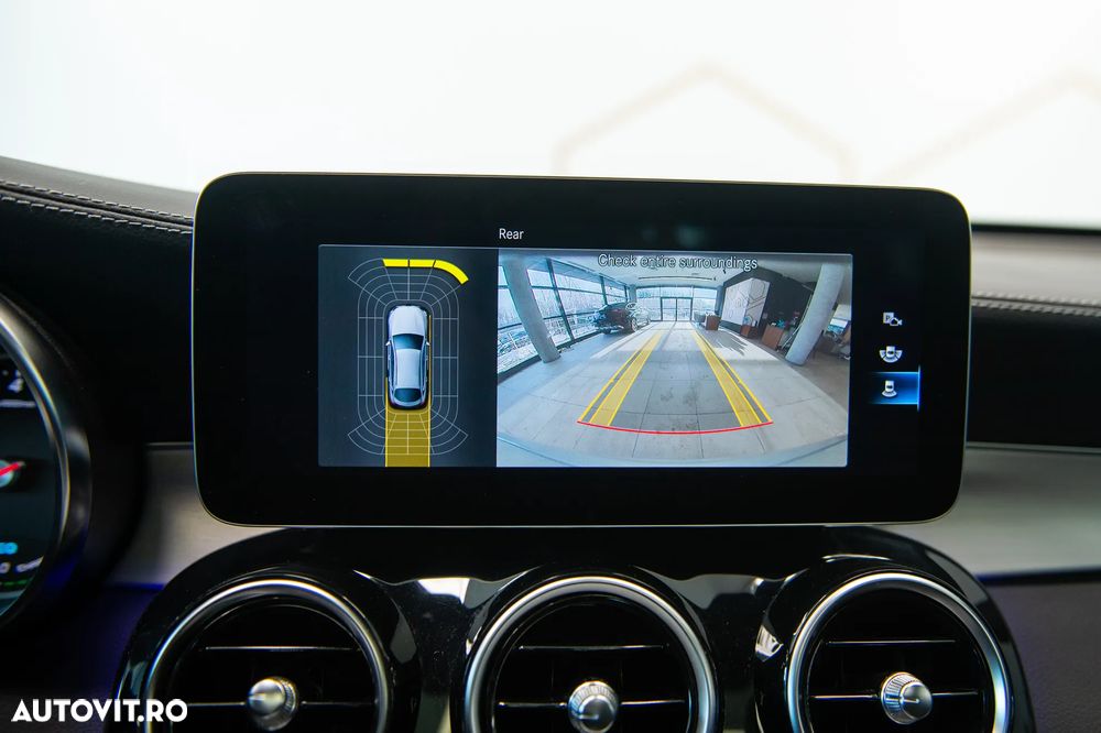 Mercedes-Benz GLC Coupe 300 e 4MATIC - 24