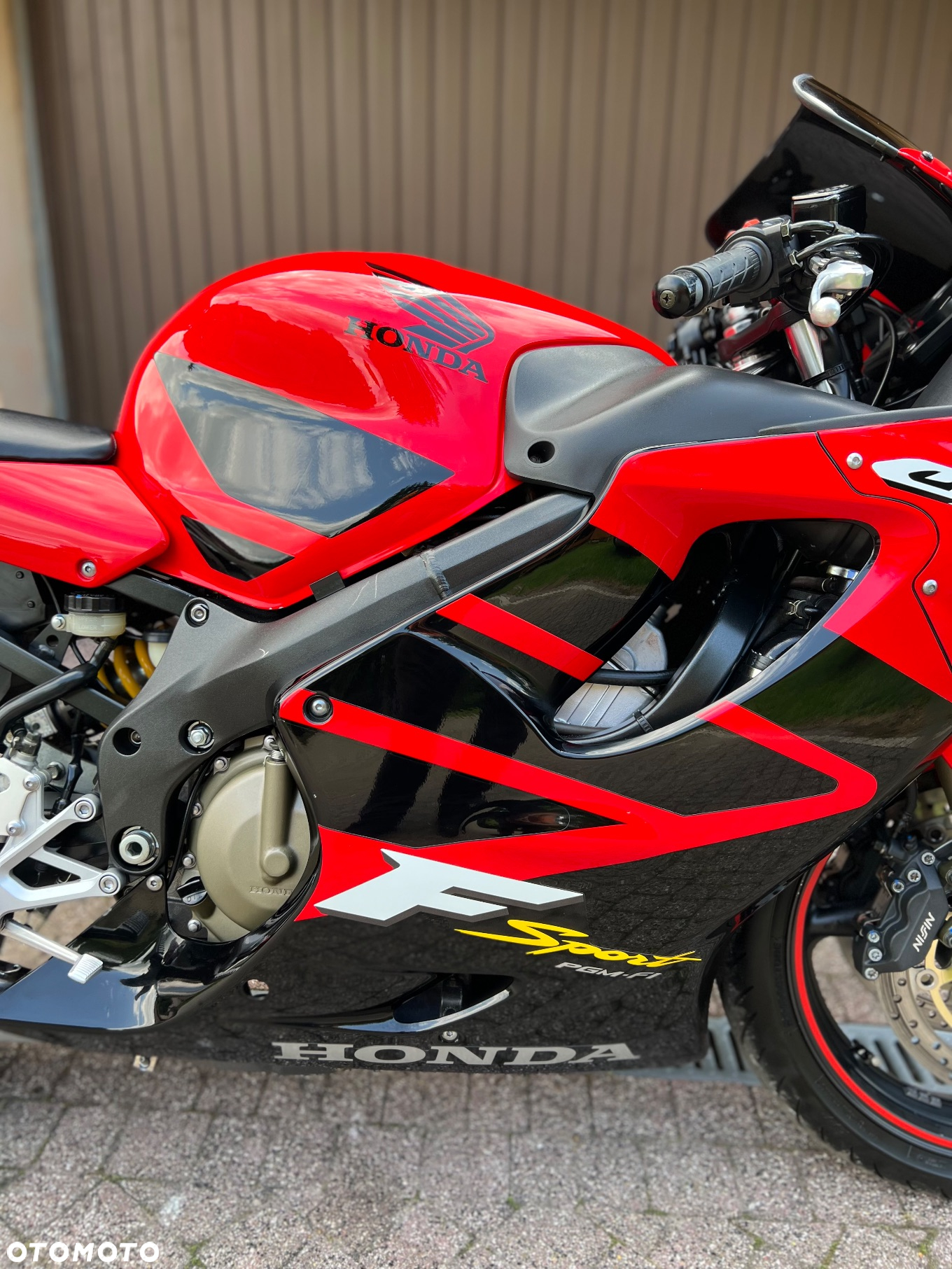 Honda CBR - 13
