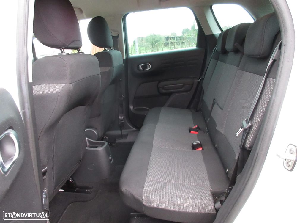 Citroën C3 Aircross 1.2 PureTech Shine - 21