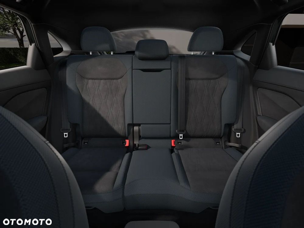 Audi Q3 Sportback - 10