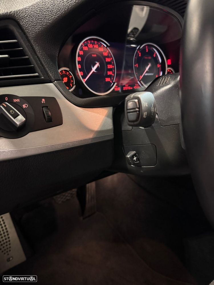 BMW M550d xDrive Touring Sport-Aut. - 30