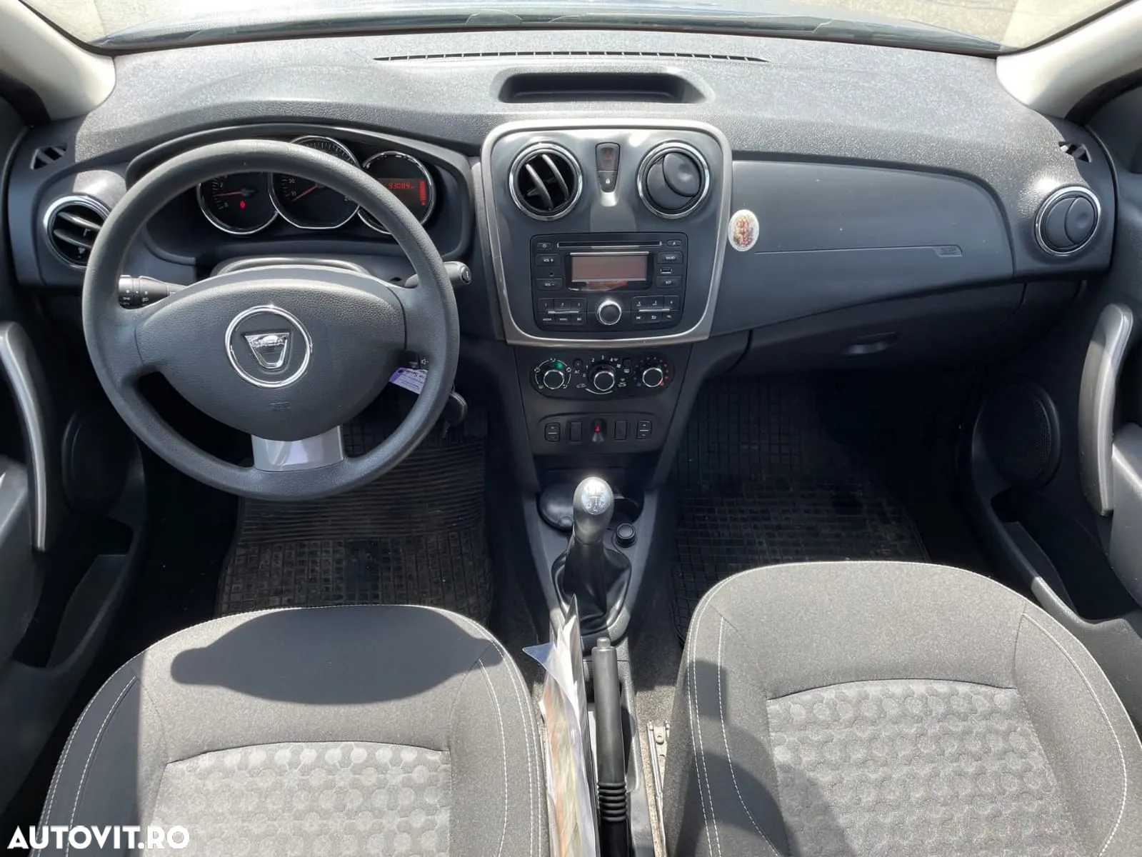 Dacia Sandero 0.9 TCe Laureate - 14