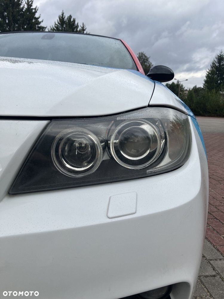 BMW Seria 3 320si - 17