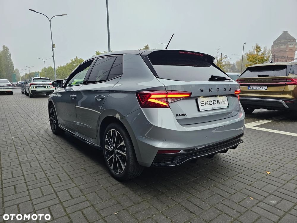 Skoda Fabia 1.0 TSI Monte Carlo - 9