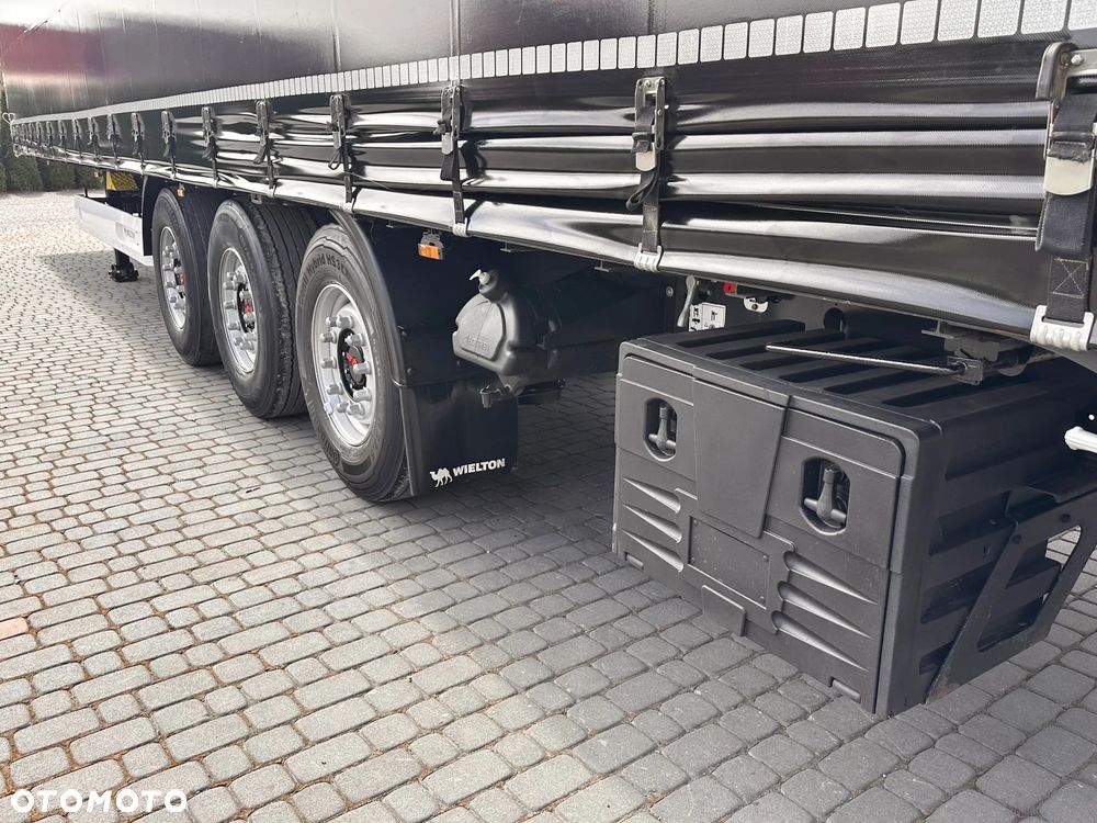 Wielton FIRANKA / STANDARD / DACH PODNOSZONY DO JAZDY / - 21