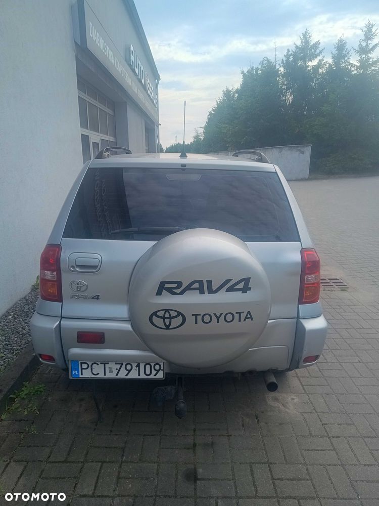 Toyota RAV4 - 3