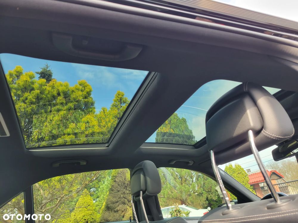 Mercedes-Benz Klasa E 250 BlueTEC 4Matic 7G-TRONIC Avantgarde - 8