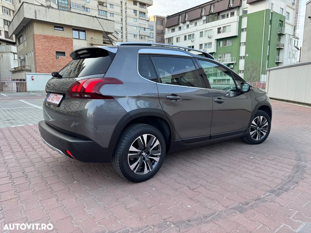 Peugeot 2008 PureTech 110 Stop&Start EAT6 Allure - 37