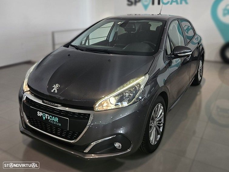 Peugeot 208 1.2 PureTech Style - 1