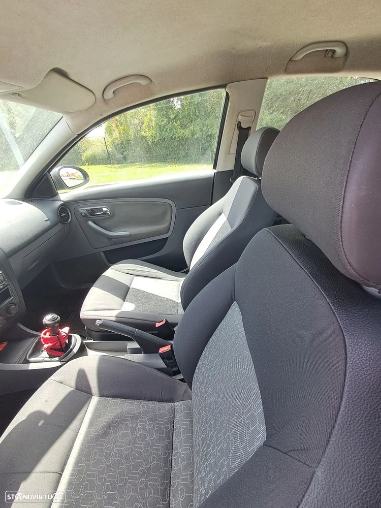 SEAT Ibiza 1.2 12V Reference - 6
