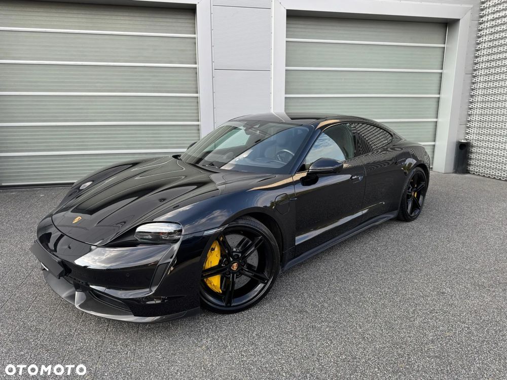 Porsche Taycan - 20