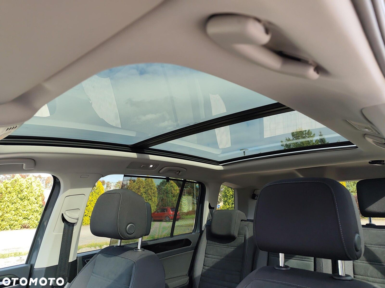 Volkswagen Touran 1.5 TSI EVO Highline DSG - 28