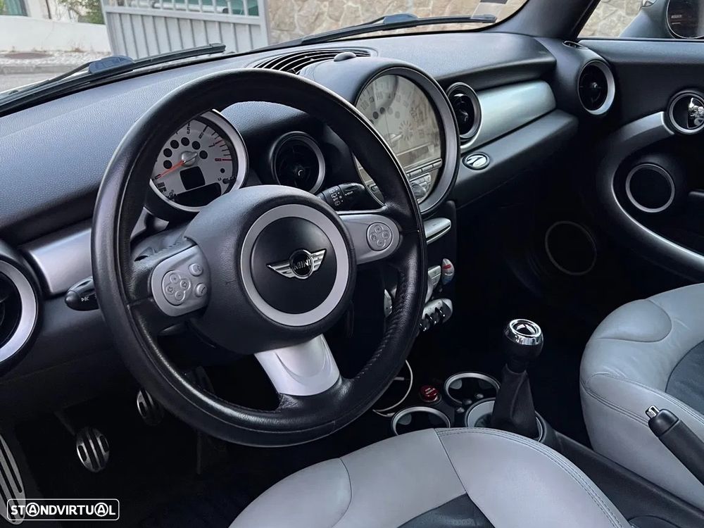 MINI 3 Portas John Cooper Works 153g - 15