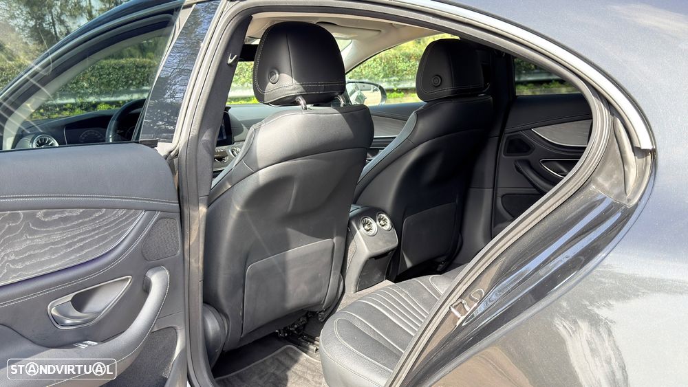 Mercedes-Benz CLS 300 d AMG Line - 17