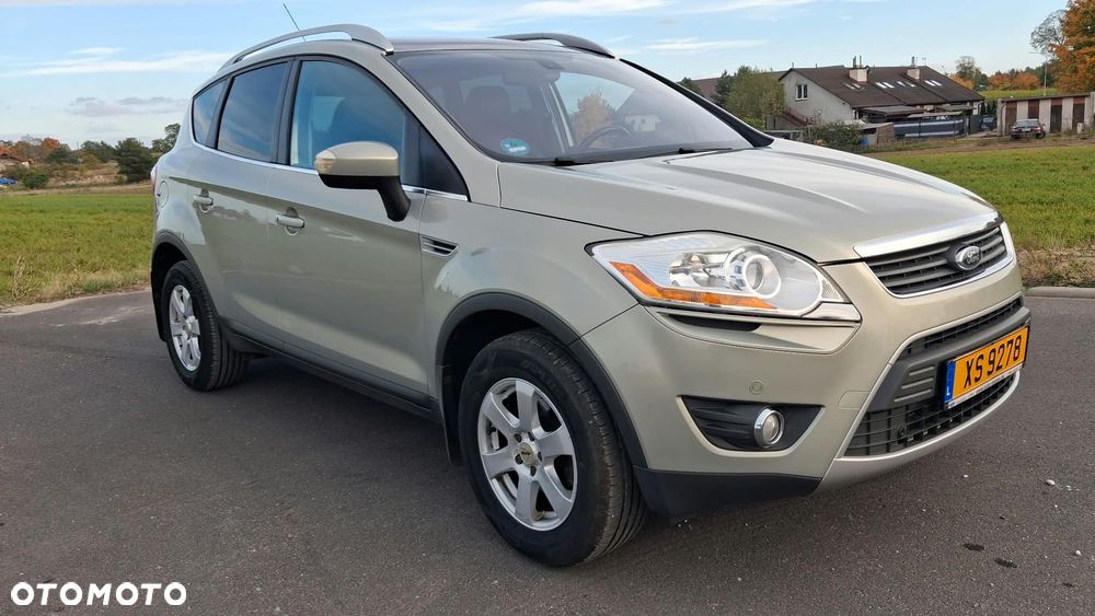Ford Kuga - 1