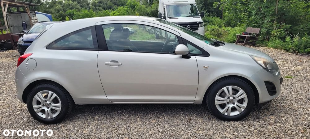 Opel Corsa - 5