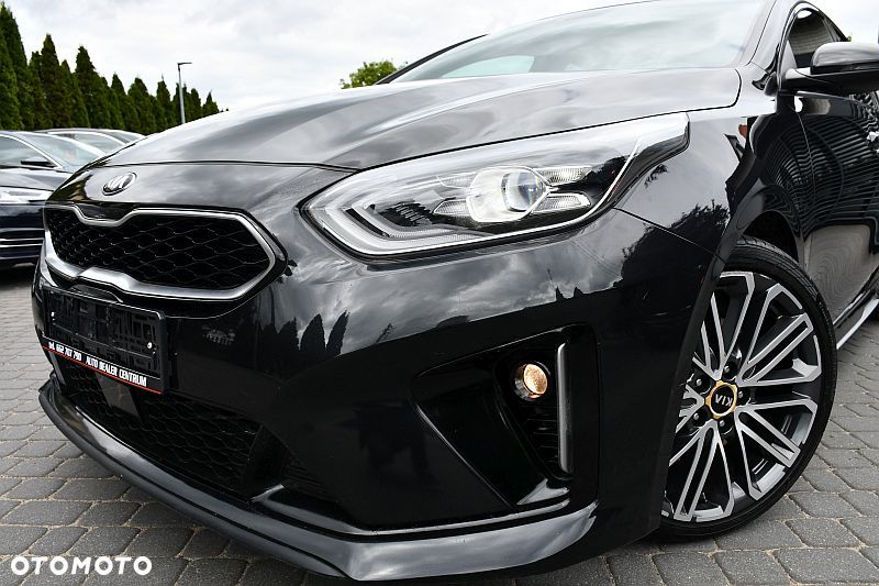 Kia ProCeed 1.4 T-GDI DCT7 OPF GT LINE - 35