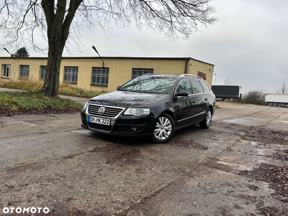 Volkswagen Passat 2.0 TDI DPF BlueMotion Technology Highline - 32