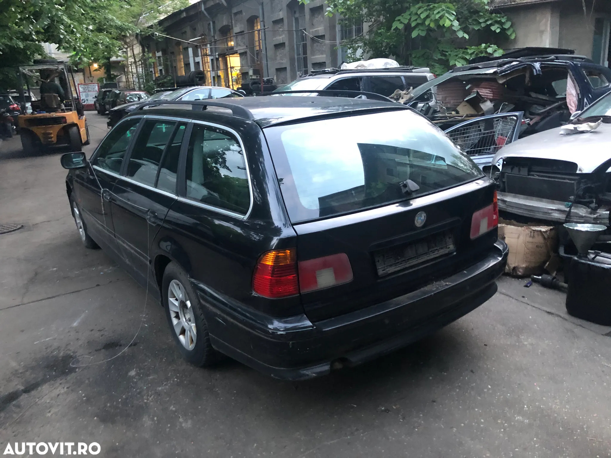 Dezmembrez Bmw Seria 5 E39 break negru facelift - 2