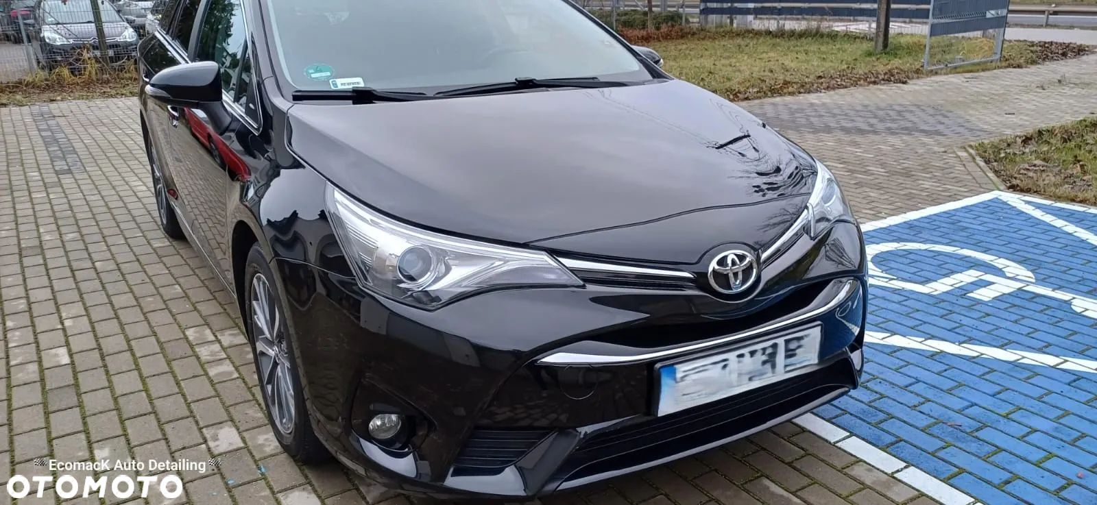 Toyota Avensis 2.0 D-4D Premium - 23