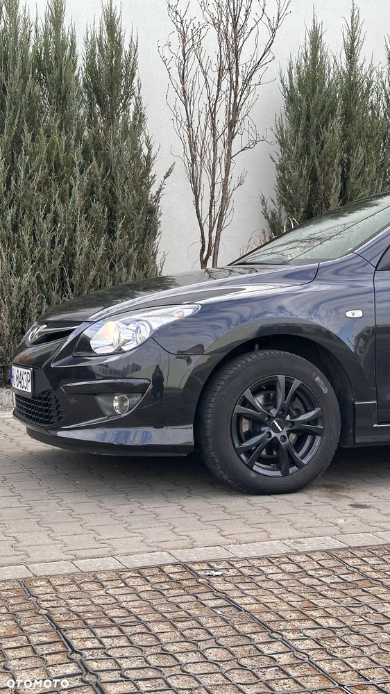 Hyundai i30 1.4 Comfort EU5 - 13