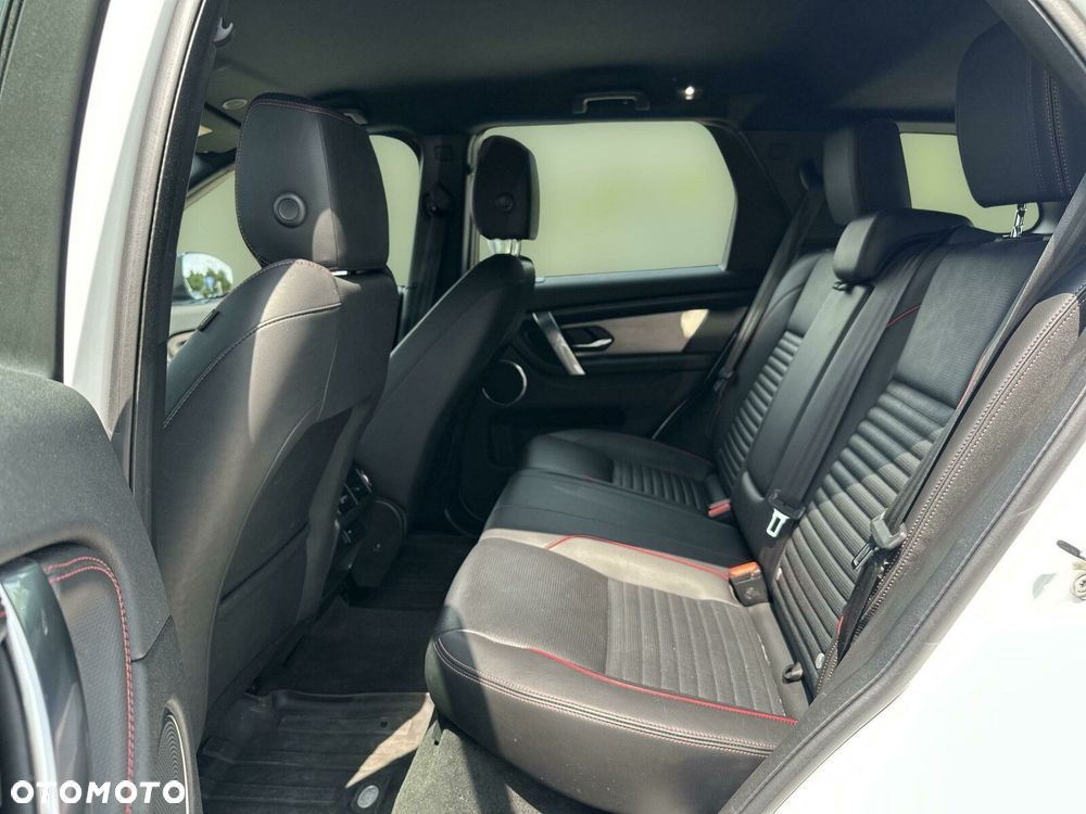 Land Rover Discovery Sport 2.0 P200 mHEV R-Dynamic S - 15