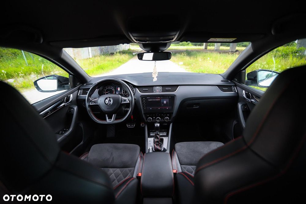 Skoda Octavia 2.0 TSI RS 245 DSG - 14