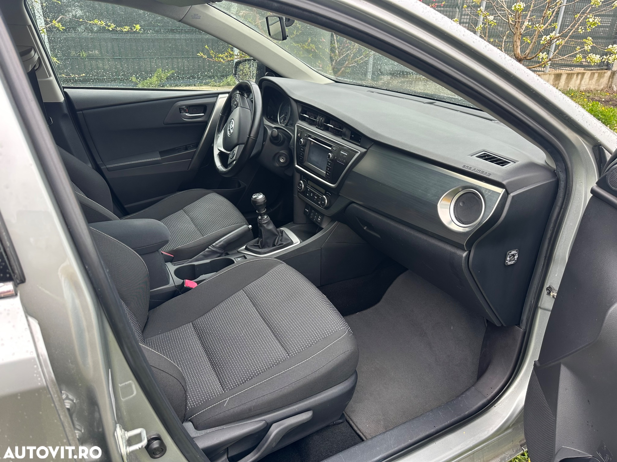 Toyota Auris 2.0 D-4D Edition - 7