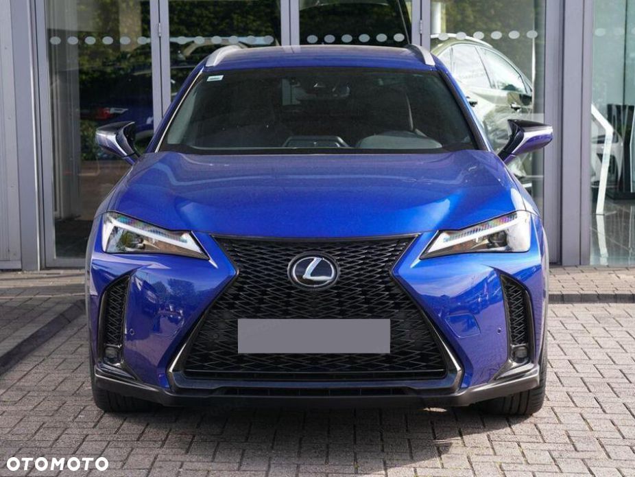 Lexus UX - 4