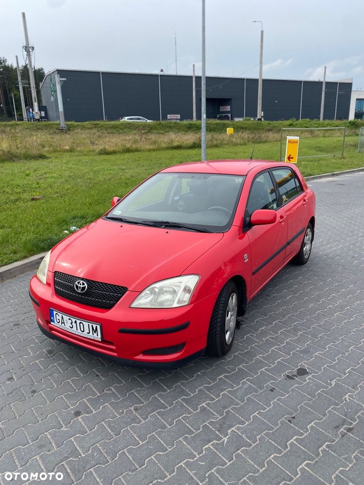 Toyota Corolla - 1