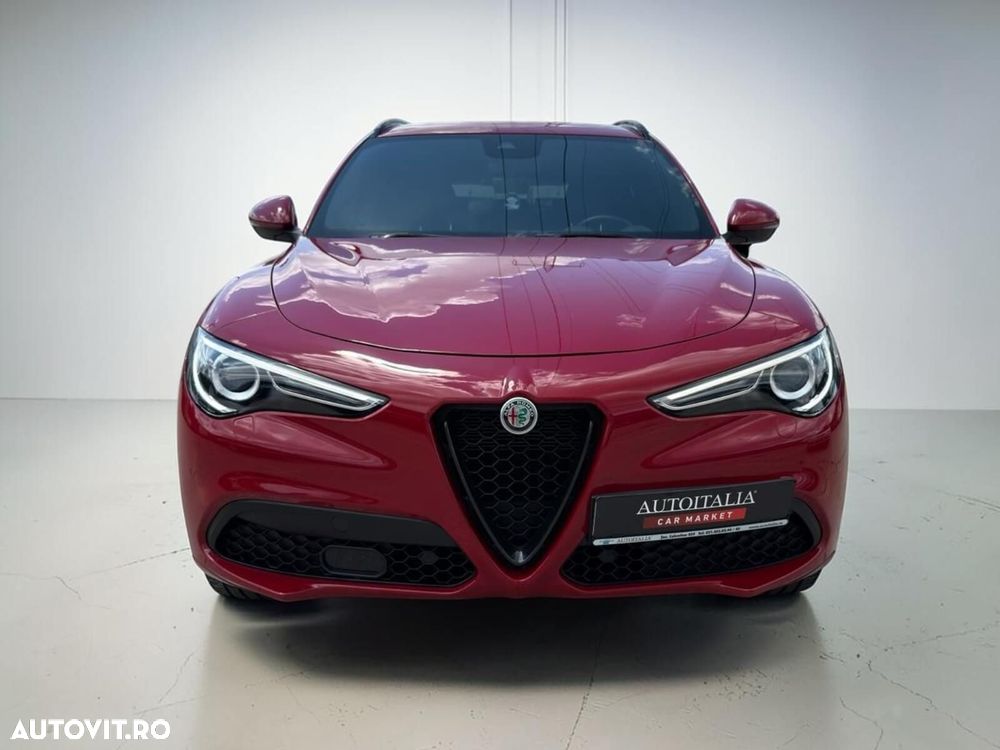 Alfa Romeo Stelvio - 2