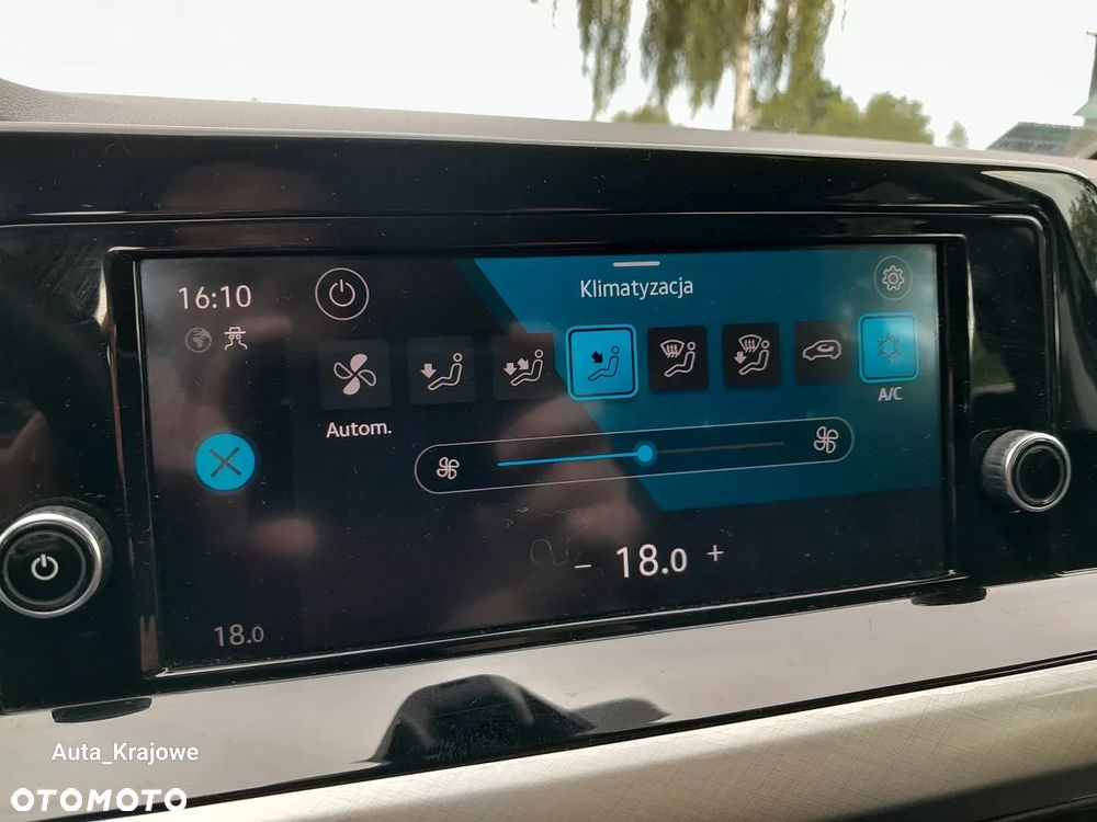 Volkswagen Golf VIII 2.0 TDI Life - 21
