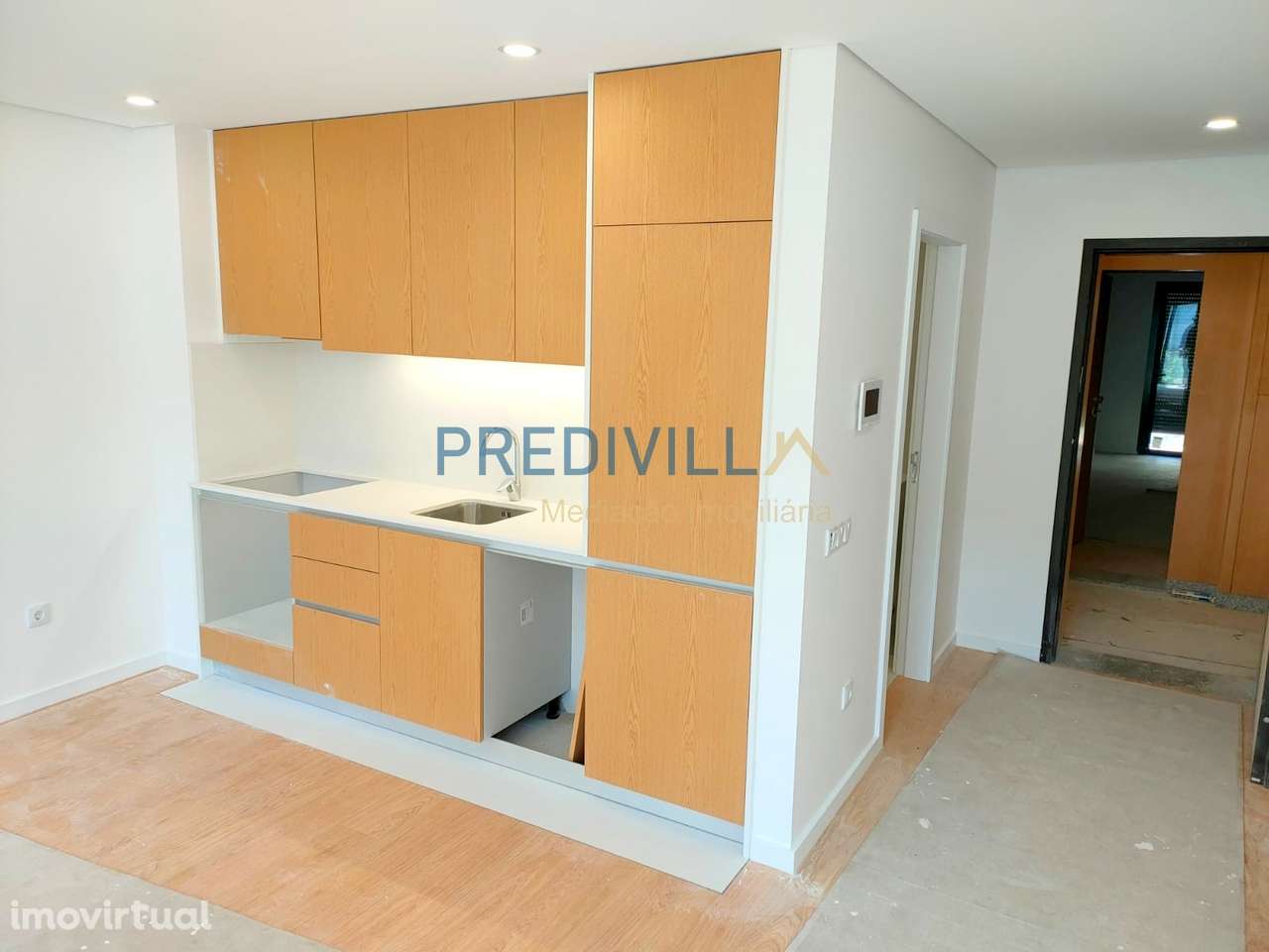 Apartamento T0 Venda em Póvoa de Varzim, Beiriz e Argivai,Póvoa de Var - Grande imagem: 2/19