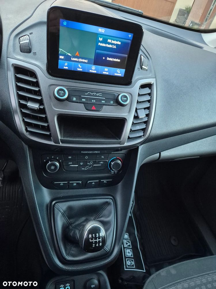 Ford Transit Connect - 3