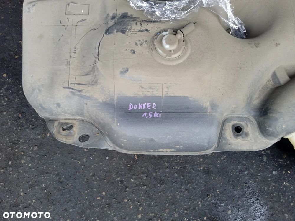 ZBIORNIK PALIWA DACIA DOKKER 1.5 DCI - 4