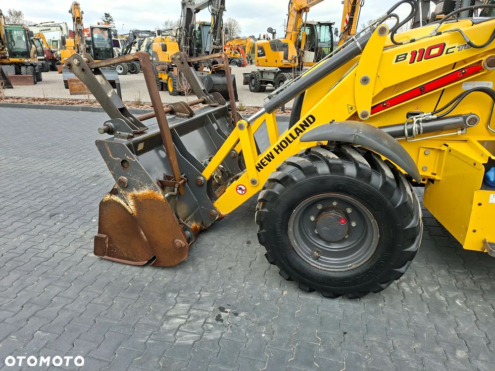 New Holland B110 C / Joystick / Koparko Ładowarka / - 4