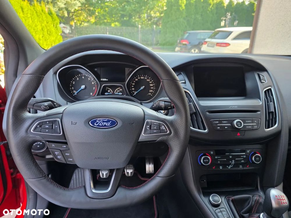 Ford Focus 1.5 EcoBoost ST-Line Red ASS - 21
