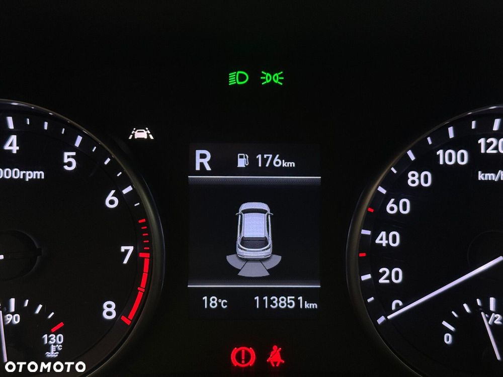 Hyundai i30 1.5 DPI Classic + - 28