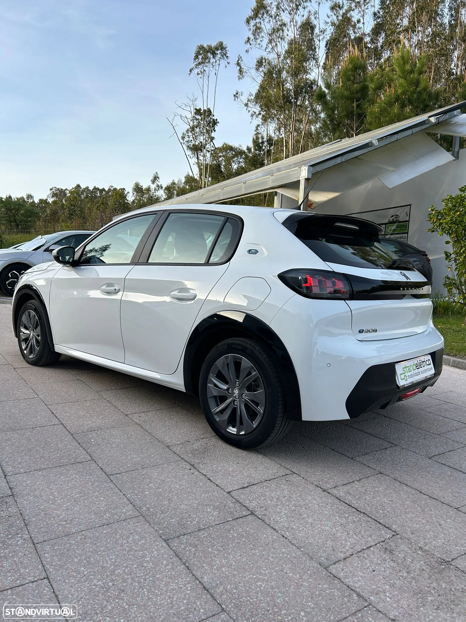 Peugeot e-208 50 kWh Active Pack - 4