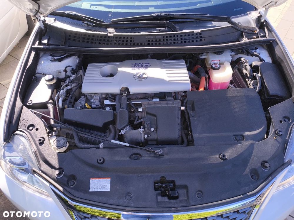 Lexus CT - 19
