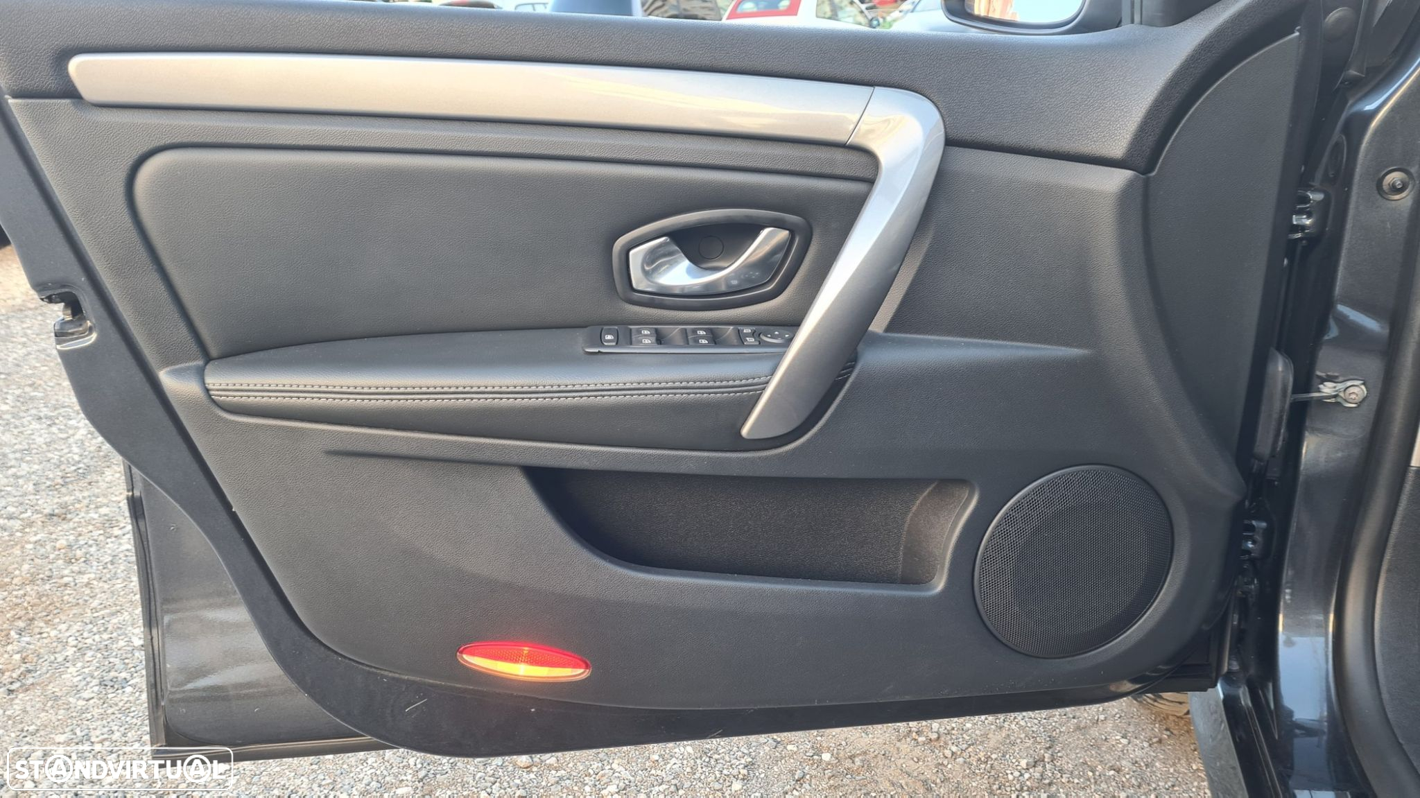 Renault Laguna - 7