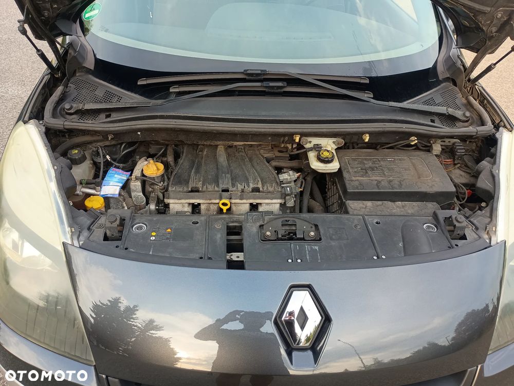 Renault Scenic 2.0 16V 140 CVT Luxe - 13
